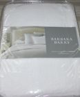 046249564354 Barbara Barry Crystallize Matelasse White Full Queen Coverlet