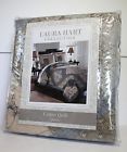 4894190032370 Laura Hart New Collection