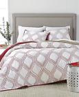 608381385022 Martha Stewart Gramercy Gate Reversible Quilt Red Twin