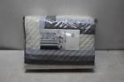 Fq01qq790 706257486061 Hotel Collection Frame Quilt