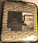 783048954688 Vince Camuto Queen Coverlet Marseilles New Unopened In