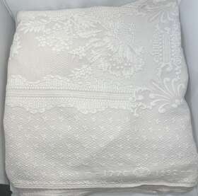 89390 Bates Of Maine Heritage Weavers Abigail Adams Matelasse Coverlet Full Pink Dated 1992