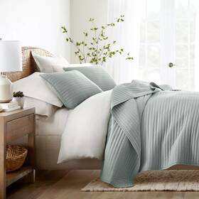 88167444 Becky Cameron Stripes Floral And Diamonds Quilted Coverlet Set With Shams -