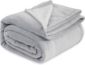 Bedsure 841745160143 Gentlesoft Fleece Blankets King Size 108 X 90 Light Grey