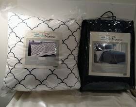 Bella Russo 459958752385 Queen Bedding Set Blue Reversible Coverlet 2 Shams Throw Pillows