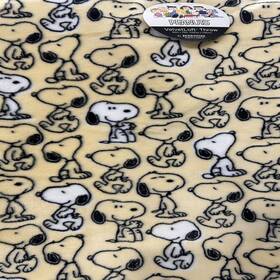 B0cpmf1c44 Berkshire Blanket & Home Co And Co. Peanuts Gang Plush
