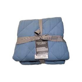Better Homes & Gardens 041808017180 And Blue Diamond Gauze Quilt King 104 Inch 94 Only