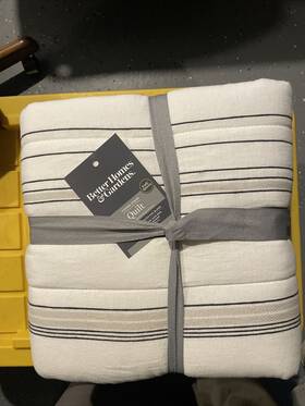 Better Homes & Gardens 041808953600 And Ticking Stripe Full/queen Quilt Count Off-white