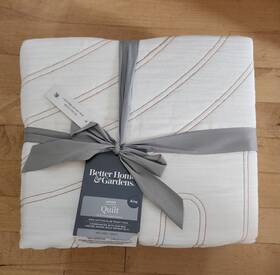 Bh923621492850 Better Homes & Gardens New And Arched Design Vanilla Dream Copper Pipe King Quilt