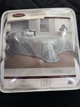 Bianca 316751104883 Luxury Quilted Bedspread For Queen Bed - Edinburgh Open Box/package