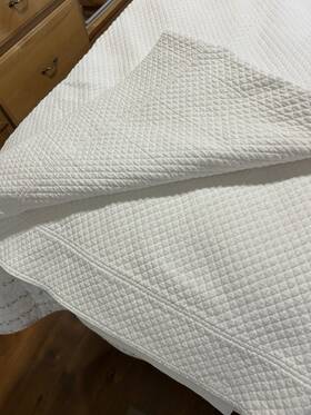 Wpl-10167 Bloomingdales At Home 100% Cotton White Geometric Coverlet Wpl 10167
