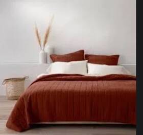 Casaluna 191908112411 King Plus Heavyweight Rayon Linen Blend Quilt Clay