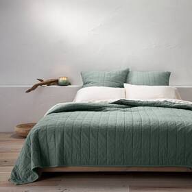78623031 Casaluna King Heavyweight Linen Blend Quilt Sage Green -
