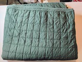 83618349 Casaluna King Heavyweight Linen Blend Quilt Dark Teal Blue -