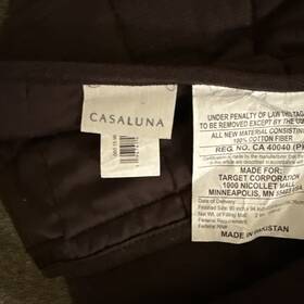 91234983 Casaluna Heavyweight Linen Blend Quilt Full Queen Dark Fig -flaw