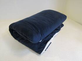 208-011923 Designer Twin Bedspread 60-in X 96-in Navy/white Fuzzy