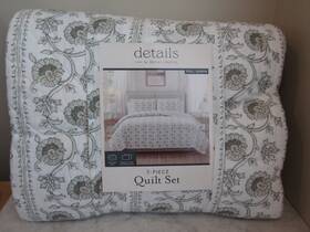 Details By Becky Owens 735732231988 Nib 3 Piece Reversible Quilted Bedding Set/shams Full/queen