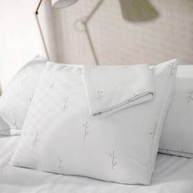 Feelathome 885016721437 65% Polyester And 35% Rayon Derived From Bamboo Cooling Pillow Cov