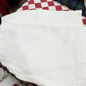 060153191 Fieldcrest White Geometric Cotton Quilted Quilt