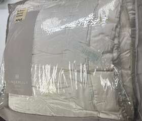 Gingerlily 060169438859 Windsor Coverlet Bedspread Ivory King 106 Inch X Preowned With Defects