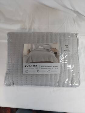 Ec700059 Great Bay Home 3-piece Detailed Channel Stitch Quilt Set With Shams Light Gray