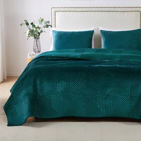 Greenland Home 636047421104 Riviera Velvet Finely Stitched Quilt Set 2-piece Twin Teal