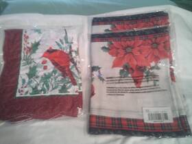 72764 Hdfl 5pc Christmas Festive Poinsettia And Cardinal Plaid Holiday Quilt Set Shams King