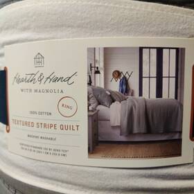 53699776 Hearth & Hand And By Magnolia King Texture Stripe Quilt Radiant Gray Comforter New D