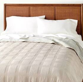 324-02-4391 Hearth & Hand With Magnolia King Size Grid Stitched Windowpane Quilt - Taupe And