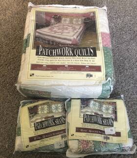 729547 High Country Linens Inc Vintage Patchwork Quilt King Size And Pillow Shams 104x86 Nos