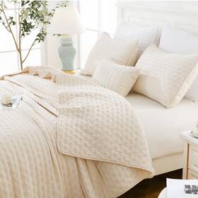 Cahshfb2502cpknc002 Hisnug Cream Quilt Bedding Set With Pillow Shams Breathable Lightweight Bed Spread