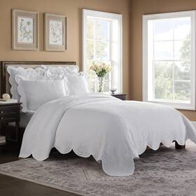 B0djfyjsqt Historic Charleston Estate Modern Farmhouse Floral Matelasse
