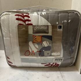 88995716 Home 4pc Baseball Game Reversible Quilt Twin