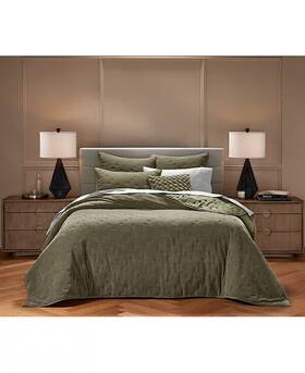 Hotel Collection 194145623405 Reversible Chenille 3-pc. Coverlet Set King