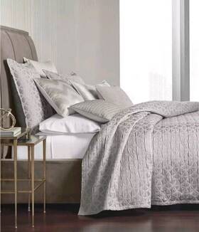 Hotel Collection 726895680850 Interlattice King Size Quilted Coverlet With 2 Shams Silver