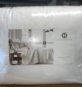 Hotel Collection 733002097937 Dobby Diamond Coverlet Full/queen White