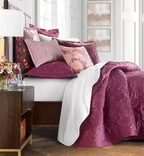 Hotel Collection 733003117689 Classic Dutch Floral Quilted King Coverlet Purple - 500