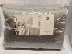 Hotel Collection 762120597890 Helix Full / Queen Quilted Coverlet Gray-nwt