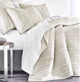 Hotel Collection 766390614929 Velvet Full / Queen Coverlet And Shams 3pc Set Ivory