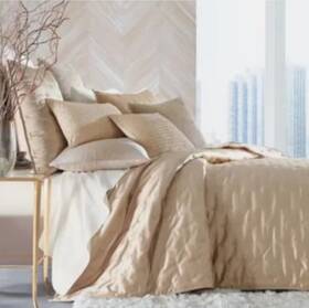 Hudson Park 733003078386 Nouveau Queen Quilted Coverlet And 2 Euro Shams Set Gold- Brand New