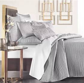 Hudson Park 766380830742 New Collection Palmetto Queen Quilted Coverlet Gray