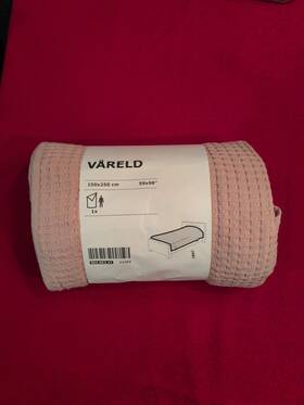 004.062.41 Ikea Brand New Vareld Bedspread 150x250 Cm 59x98 Inch Pink Mauve Color