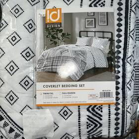Intelligent Design 022164212938 Camila Reversible 3-piece Quilt Set Twin/twin Xl