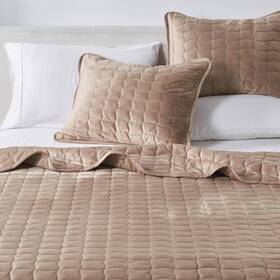 94108329 Isla Jade King/california King Stitch Velvet Quilt Bedding Set Brown