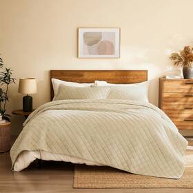 Lagraty 756407814534 Velvet Quilt King Size 3-piece Reversible Luxury Bedding Comforter Se