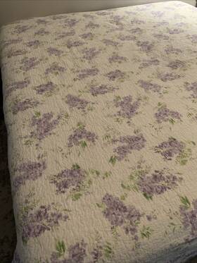 221052 Laura Ashley Keighley Queen Size Quilt Only - Purple