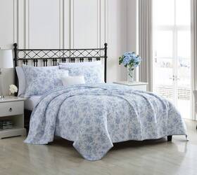 Laura Ashley 883893691803 Home - King Quilt Set Reversible Floral Cotton Bedding With Matching Shams