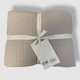 Levtex 190945049643 Gray Cross Stitch Quilt Set Full/queen