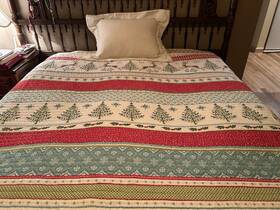Levtex 190945185679 Merry Bright Reversible Quilt