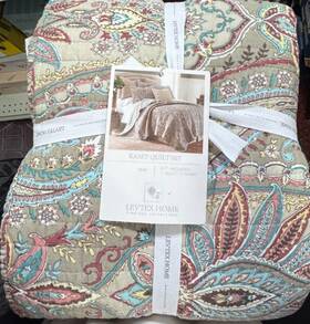 Levtex 848336069496 Kasey Damask Reversible Quilt Set Size Twin New